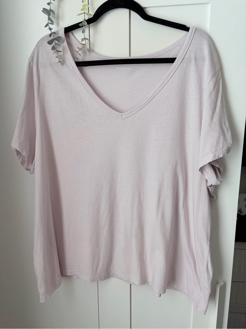 Old Navy Light Pink V-Neck Short Sleeve Tee